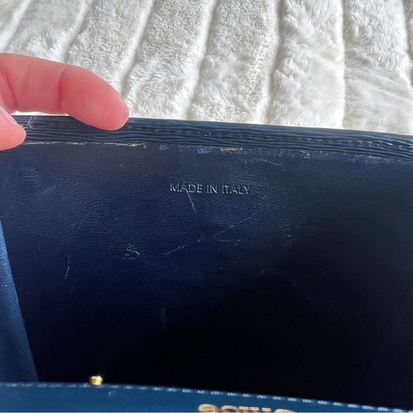 VINTAGE CHLOE Navy Blue Epi Leather Gold Chain Small Crossbody / Clutch - Picture 16 of 16